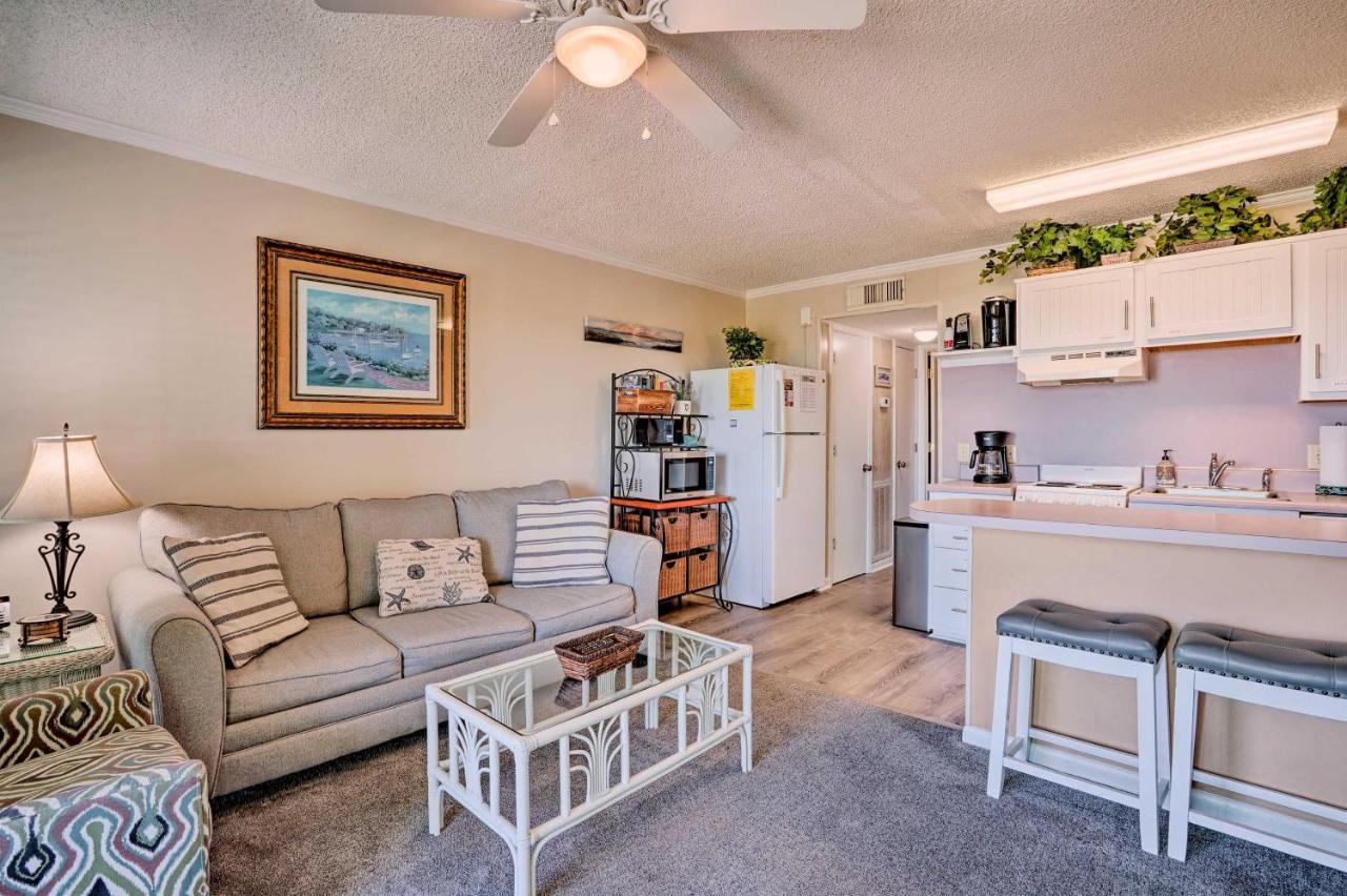 Isle Of Palms Beachfront Condo With Balcony And Pool! Экстерьер фото